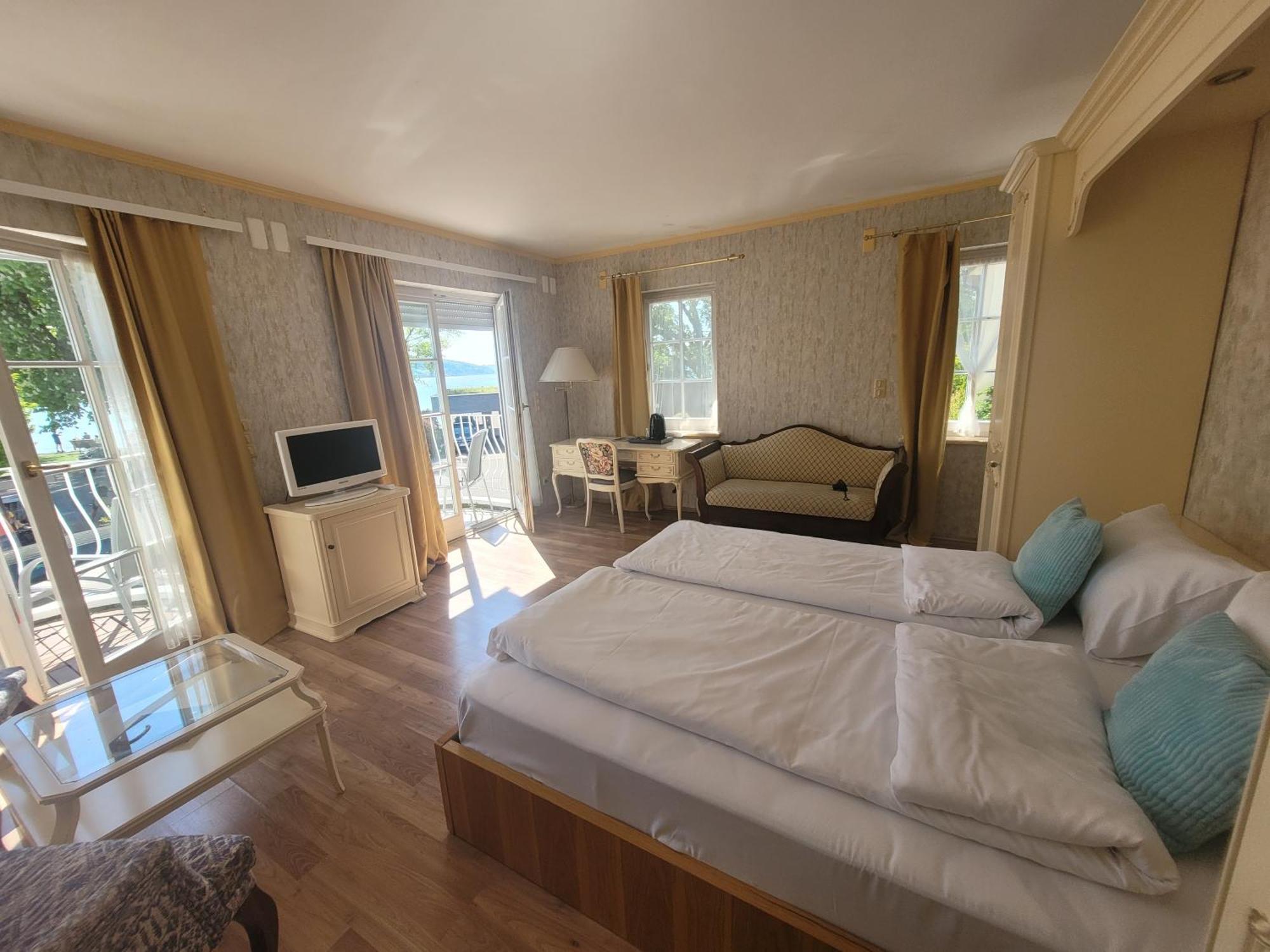 See-Hotel Seeschau - Direkt Am Bodenseeufer Reichenau Kültér fotó