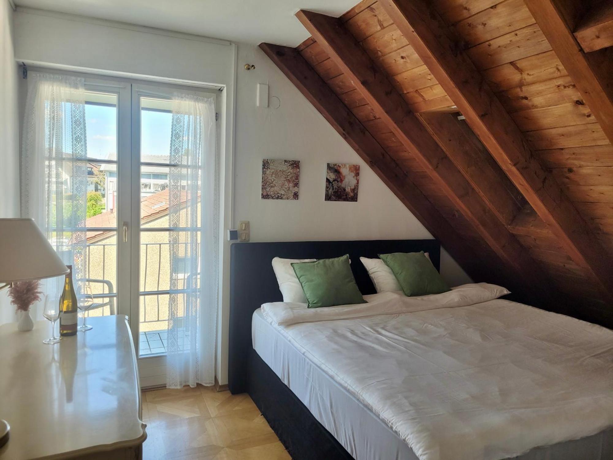 See-Hotel Seeschau - Direkt Am Bodenseeufer Reichenau Kültér fotó